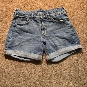 Old Navy Women's Blue Denim Shorts